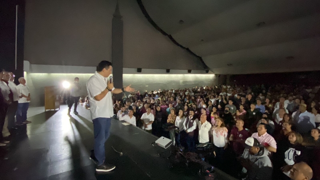 Ulises Bravo, líder de Morena en Morelos, toma protesta a integrantes del Movimiento Magisterial Morenista