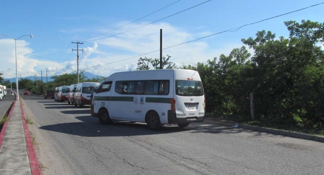  Transportistas de la región sur confirmaron que el incremento al pasaje es un hecho y su dirigente aseguró que “mejorará el servicio”.