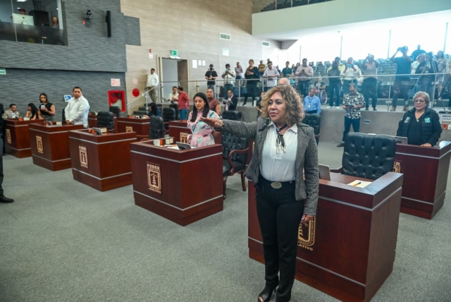 Es Alejandra Pani Barrag&aacute;n ratificada como titular de la Secretar&iacute;a Anticorrupci&oacute;n y Buen Gobierno por el Congreso del estado