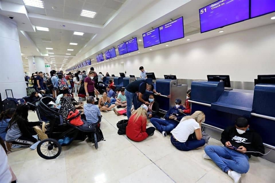 Aeropuerto de la CDMX cancela vuelos por 