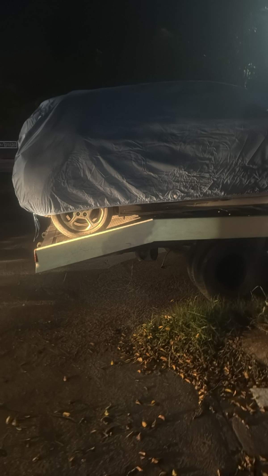 El dueño del vehículo solicitó que fuera trasladado cubierto con una funda.