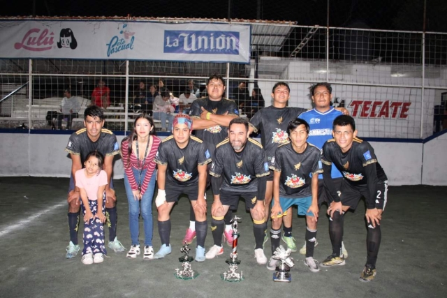 El Ke Tomate mostr&oacute; superioridad en la final del torneo.