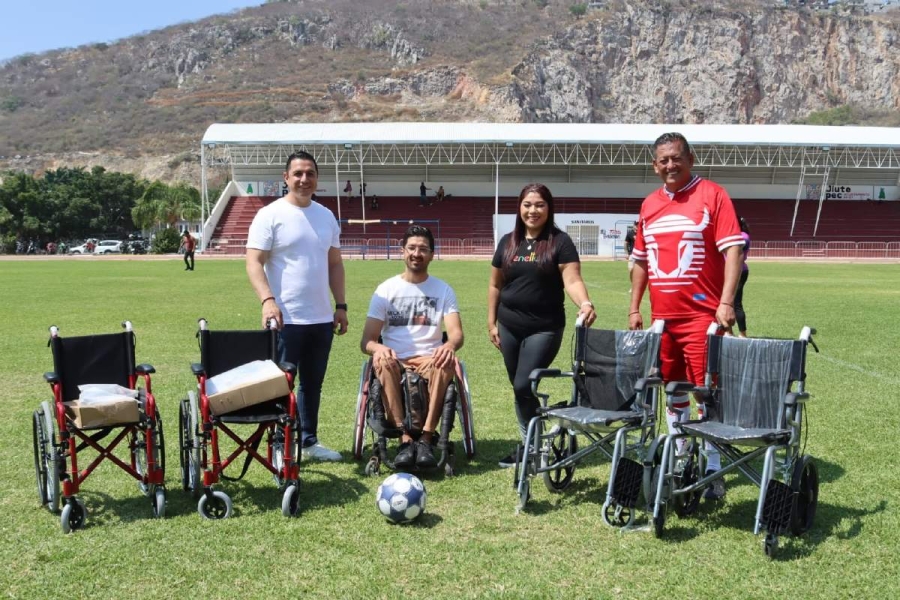 En tanda de penales, los Amigos de Ariadna se impusieron 4-3 a los Amigos de Éder, en un partido celebrado en la Unidad Deportiva Moisés Galindo de Jiutepec.