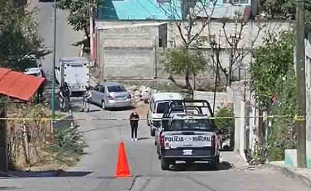  Familiares de la v&iacute;ctima identificaron el cuerpo durante las diligencias.