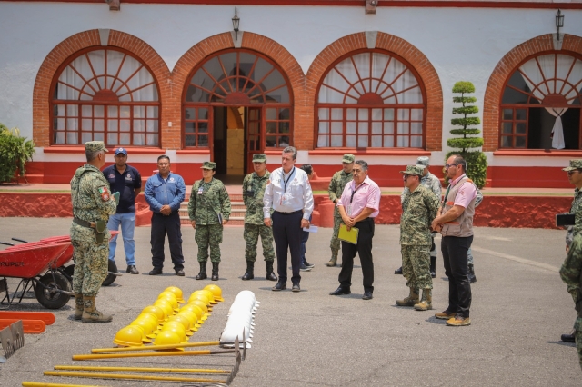 Acuerdan CEPCM y 24 Zona Militar trabajo coordinado ante temporada de lluvias