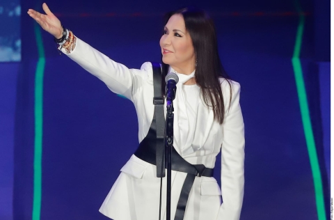 Ana Gabriel alza la voz contra la violencia durante su concierto en Estados Unidos