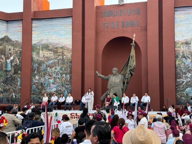 Arriba Claudia Sheinbaum a encuentro con militantes en Jiutepec