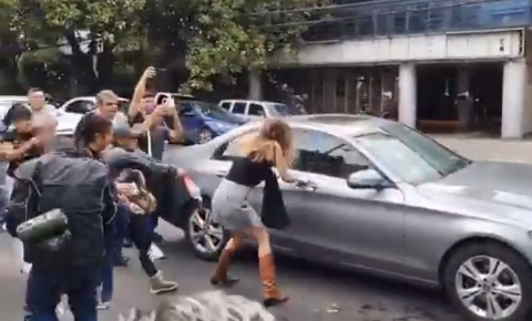 Agreden a Ximena Pichel, ‘Lady Racista’ luego de audiencia en CDMX