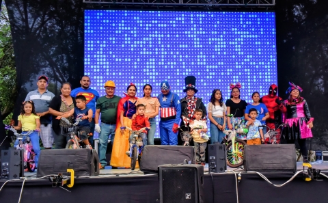 Con gran fiesta en el estadio &#039;Emiliano Zapata Salazar&#039; cierran festejos del Día del Niño