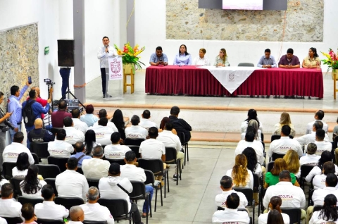 Al alcalde le tocó ser presidente desde finales del trienio anterior y terminar la administración de su antecesor. Ahora, las acciones realizadas ya son de su periodo.