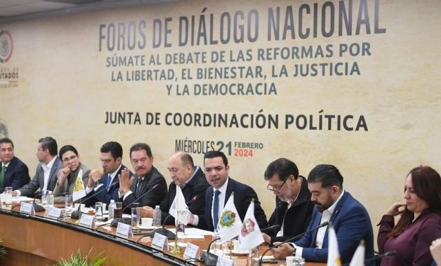 Inician foros para debatir reformas de AMLO