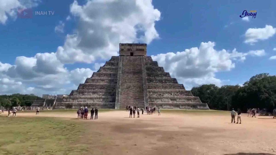 Explorarán con rayos cósmicos las entrañas de la pirámide de Kukulcán 