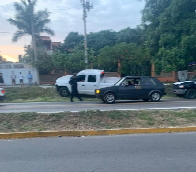 Acribillan a un policía en Mazatepec