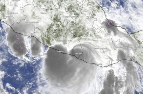 Lluvias y descenso de temperatura para Morelos por efectos del huracán &#039;Erick&#039;