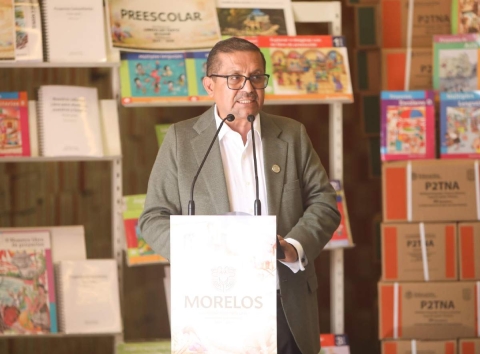 Completa, la entrega de libros de texto: IEBEM