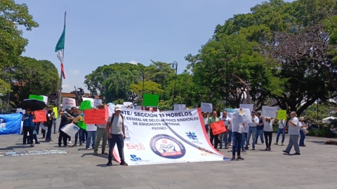 Nuevamente se manifiestan trabajadores de instituciones de educación superior