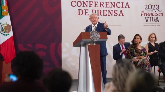 AMLO presentará esta semana a relevos de Marcelo Ebrard y Adán Augusto López