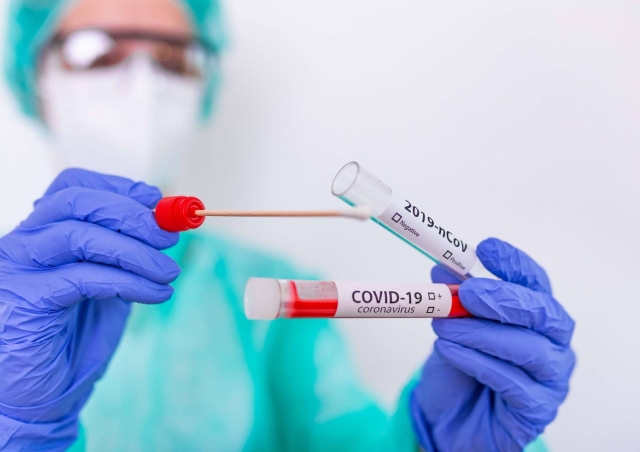 Crean &quot;Variant&quot; prueba PCR que identifica variantes COVID.