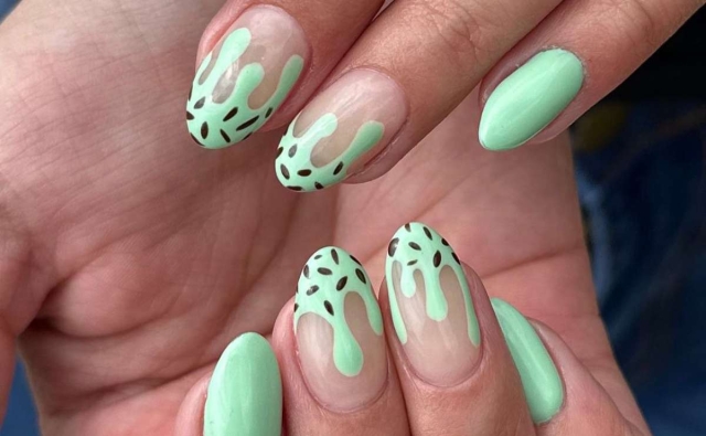 Tendencia veraniega 2024: Uñas de helado para un look divertido y fresco