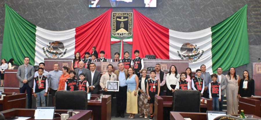 Congreso de Morelos reconoce al equipo Wildcats Cuernavaca, campeones nacionales de futbol bandera