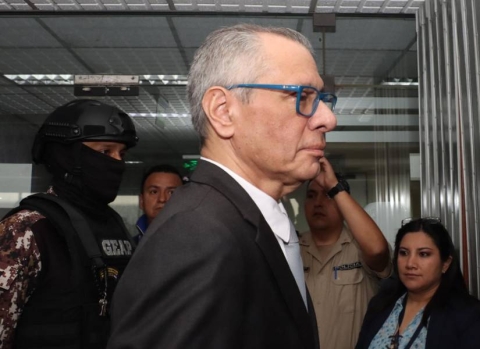 Fiscalía de Ecuador pide 13 años de prisión para Jorge Glas por presunto peculado