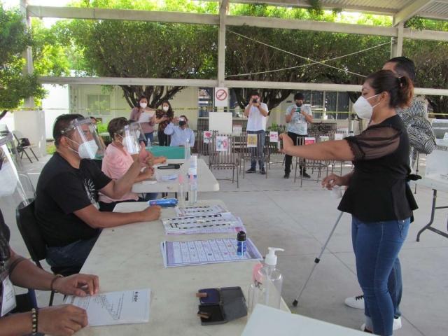 A pesar del semáforo verde, las elecciones contarán con el protocolo sanitario ya establecido en tiempos de pandemia. Autoridades electorales afirman que será seguro votar el seis de junio.