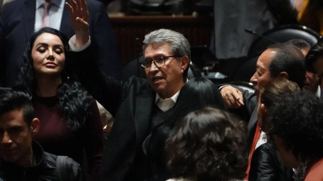 Ricardo Monreal acusa a la oposición de difundir mitos sobre Ley de Aguas