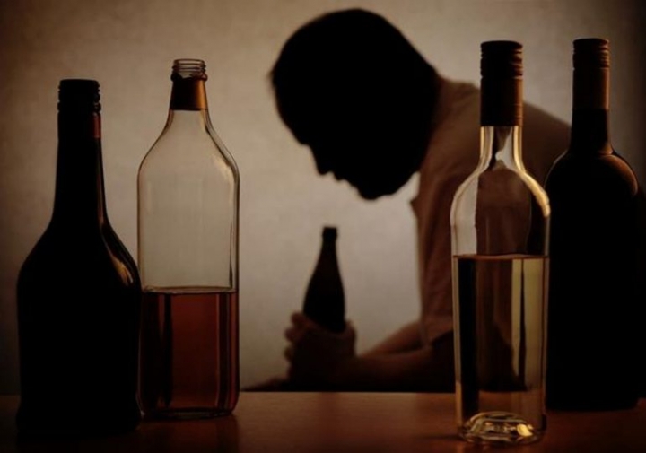 Bebidas adulteradas: ¿Cómo evitar consumirlas?