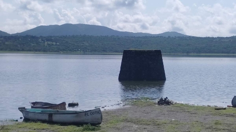 Actualmente el nivel de la presa está por encima de la mitad.