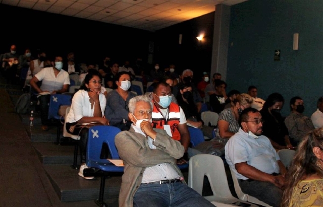 El taller estuvo dirigido a autoridades municipales de diversas áreas.