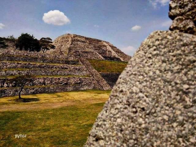 El Lugar de la Casa de las Flores