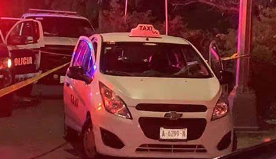 Hieren a taxista durante asalto en Acatlipa