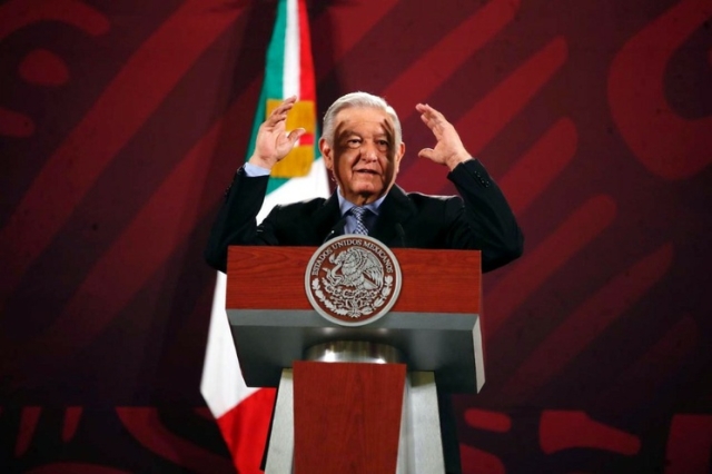 AMLO &#039;pausa&#039; ataques contra Xóchitl Gálvez en la mañanera