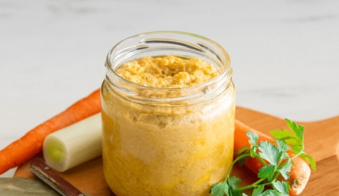 Prepara tu propio concentrado de pollo casero y ahorra en la cocina