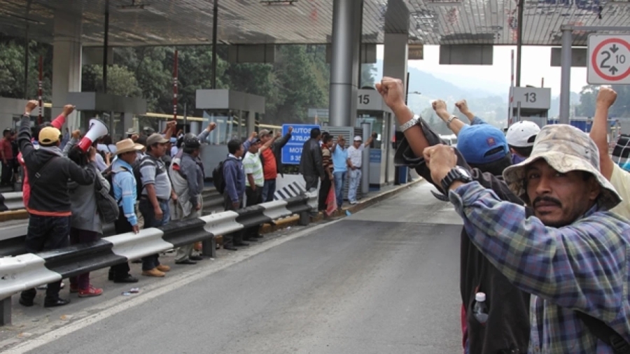 Hasta siete años de prisión por bloqueo a carreteras y tomas de casetas