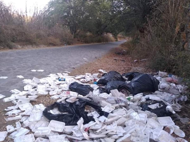 Este tipo de residuos es tirada de forma habitual en la zona.