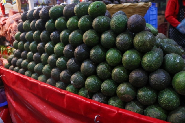 Bye, bye al guacamole: Precio del aguacate en EU se dispara a su nivel más alto en 24 años