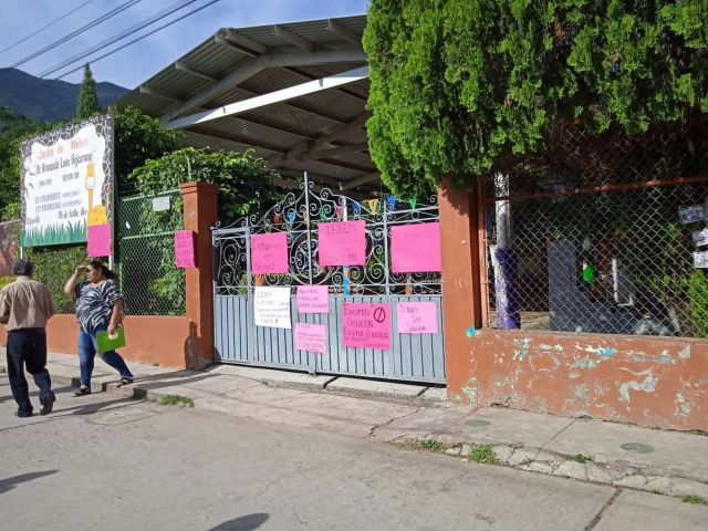 Problemas legales impiden reparar escuela en Tilzapotla