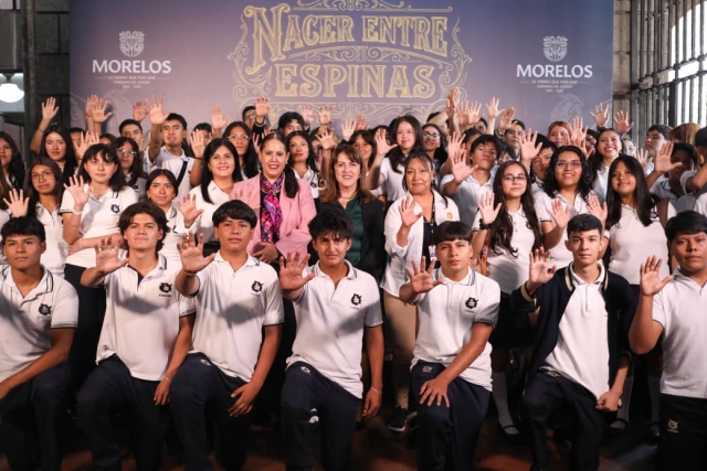 Abre las puertas palacio de gobierno a la exposici&oacute;n 'Nacer entre espinas, creaci&oacute;n del estado de Morelos'