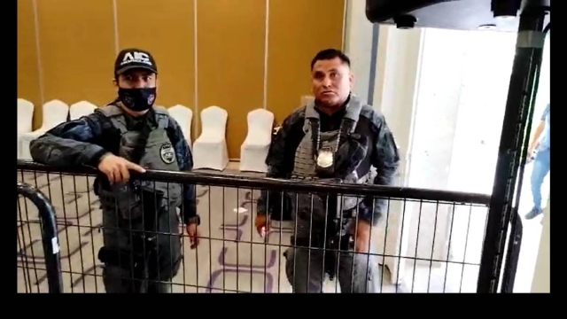 Policía de Investigación Criminal agrede a la reportera Ana Lilia Mata