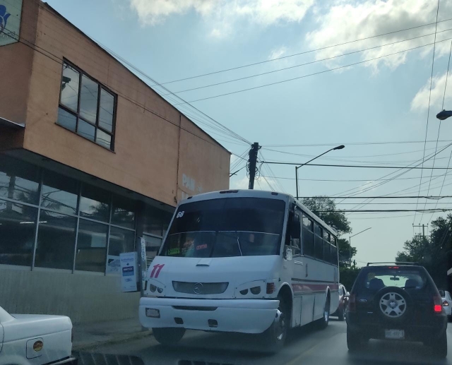 Los pasajeros asaltan con guante blanco, dice operador