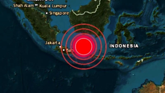 Sismo de magnitud 7 sacude la principal isla de Indonesia