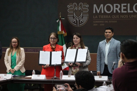 Firman gobernadora y titular de Cofepris acuerdo de coordinación para control y fomento sanitario