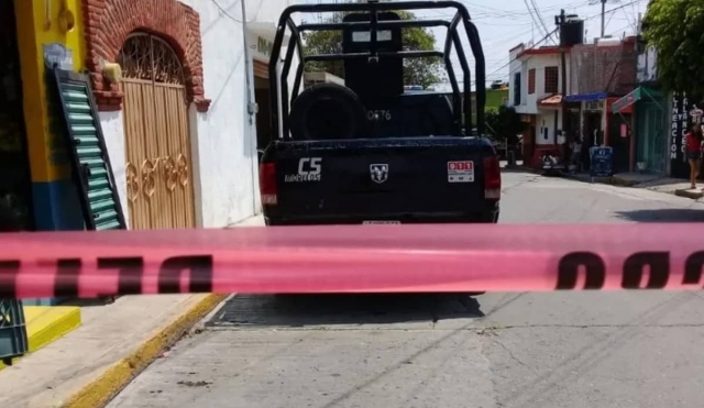 Balean a trabajador municipal de Zacatepec