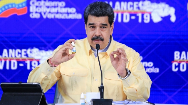 Facebook bloquea cuenta de Nicolás Maduro.