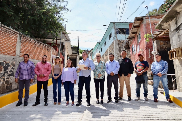 Supervisa alcalde de Jiutepec rehabilitación de calle Oriente en colonia Miguel Hidalgo