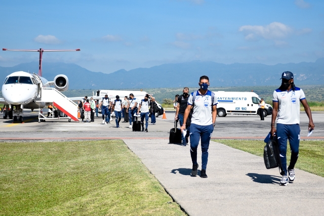 Arriba selección de Honduras al aeropuerto de Morelos