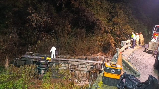 Accidente de autob&uacute;s en Ecuador deja al menos 11 fallecidos