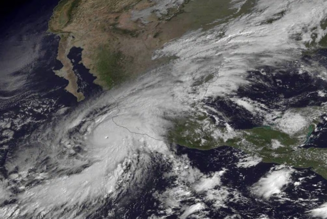 Aumenta la probabilidad de formación del huracán Aletta en el Pacífico