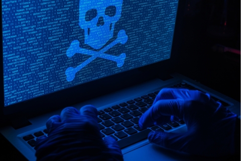 Detectan LameHug, el primer malware que usa inteligencia artificial para generar comandos maliciosos en tiempo real